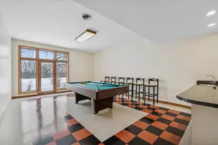 8425 Hickory Ct, Burr Ridge, IL 60527 - Photo 42