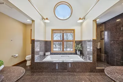 8425 Hickory Court, Burr Ridge, IL 60527 - Photo 32