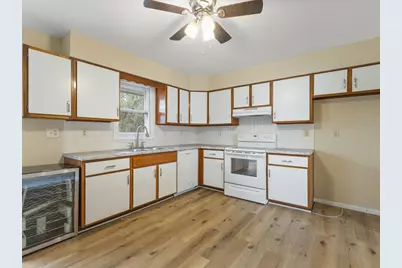 8420 Bobolink Drive, Machesney Park, IL 61115 - Photo 12