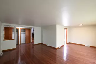 10945 S Lowe Ave, Chicago, IL 60628 - Photo 12