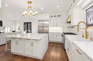 424 E Maple Ave, La Grange, IL 60525 - Photo 14