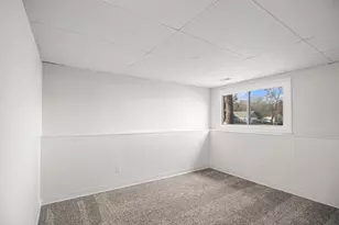 5209 Keene Ln, Hanover Park, IL 60133 - Photo 18