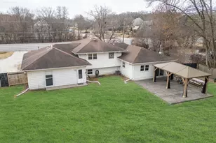 28W032 Roosevelt Rd, Winfield, IL 60190 - Photo 28