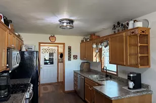 633 Park View St, Pecatonica, IL 61063 - Photo 16