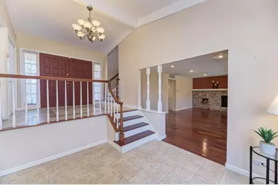 182 Lockwood Lane, Bloomingdale, IL 60108 - Photo 4