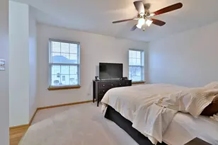 410 Manchester Rd, Oswego, IL 60543 - Photo 18