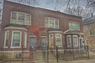 8101 S Muskegon Ave, Chicago, IL 60617 - Photo 1