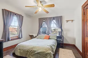 1610 30th St, Rock Island, IL 61201 - Photo 18