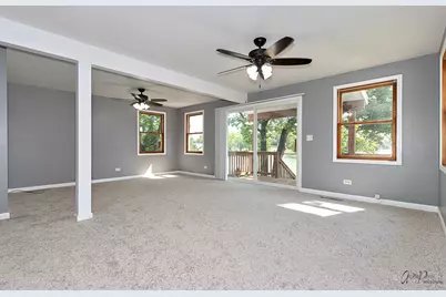 [Address not provided], Island Lake, IL 60042 - Photo 6