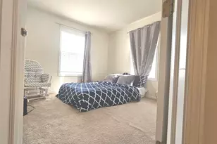 1268 Bradley Cir, Elgin, IL 60120 - Photo 12