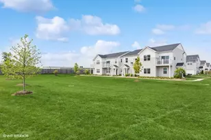 540 Comstock Rd, South Elgin, IL 60177 - Photo 2