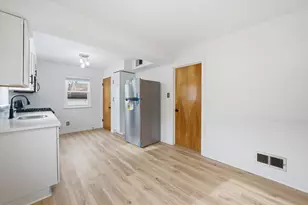 8846 S Dorchester Ave, Chicago, IL 60619 - Photo 18