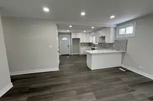 16752 Artesian Ave, Hazel Crest, IL 60429 - Photo 6