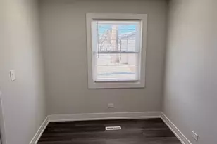 16752 Artesian Ave, Hazel Crest, IL 60429 - Photo 12