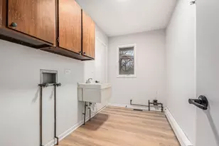 323 Chicago Rd, Oswego, IL 60543 - Photo 20