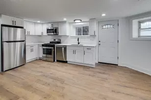 2453 N Mozart St, Chicago, IL 60647 - Photo 4