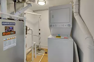 2453 N Mozart St, Chicago, IL 60647 - Photo 16