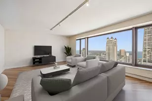 161 E Chicago Ave, Chicago, IL 60611 - Photo 4