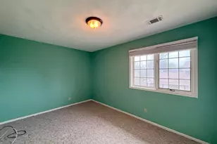 1211 48th Ave, East Moline, IL 61244 - Photo 14