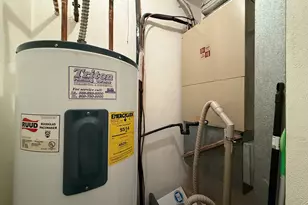 1211 48th Ave, East Moline, IL 61244 - Photo 16