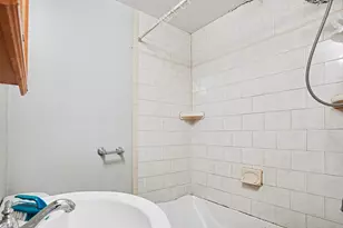 8332 44th Pl, Lyons, IL 60534 - Photo 8