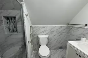 11333 S Edbrooke Ave, Chicago, IL 60628 - Photo 16