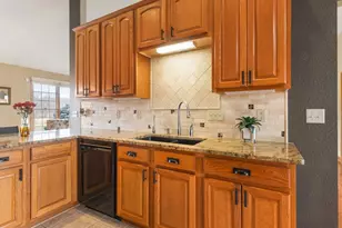 754 E Equestrian Pointe Dr, Oregon, IL 61061 - Photo 4