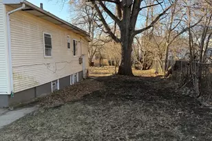 11648 S Vincennes Ave, Chicago, IL 60643 - Photo 2