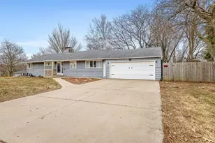 3215 Rural St, Rockford, IL 61107 - Photo 4