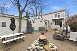 4007 N Washington St, Westmont, IL 60559 - Photo 2