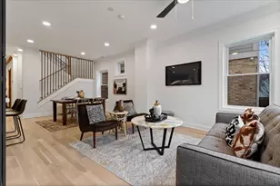 4546 N Knox Ave, Chicago, IL 60630 - Photo 16