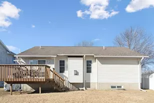 720 Cypress Dr, Colona, IL 61241 - Photo 24