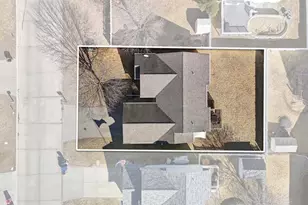 720 Cypress Dr, Colona, IL 61241 - Photo 36