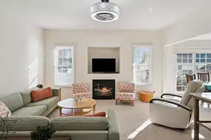 720 Cypress Dr, Colona, IL 61241 - Photo 2