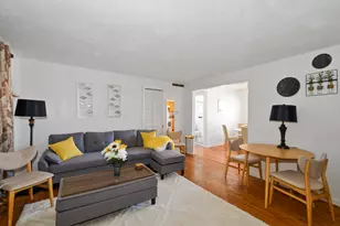 8624 S Maryland Ave, Chicago, IL 60619 - Photo 6