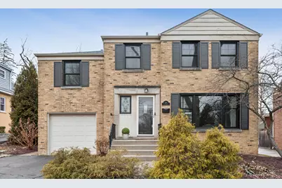 328 Lorraine Street, Glen Ellyn, IL 60137 - Photo 1