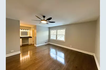 4490 Capstan Drive, Hoffman Estates, IL 60192 - Photo 10