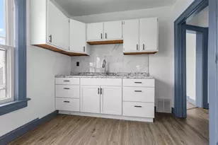 302 Cory Ave, Waukegan, IL 60085 - Photo 2