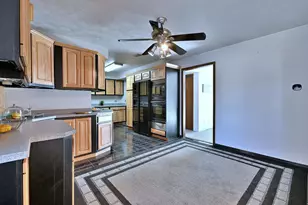 745 Whalom Ln, Schaumburg, IL 60173 - Photo 20