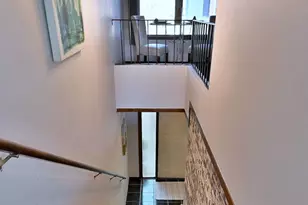 745 Whalom Ln, Schaumburg, IL 60173 - Photo 8