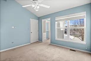 1146 Falcon Ridge Dr, Elgin, IL 60124 - Photo 32