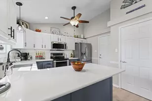 707 Bluestem Dr, Saint John, IL 61873 - Photo 12