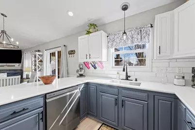 707 Bluestem Drive, Saint John, IL 61873 - Photo 14