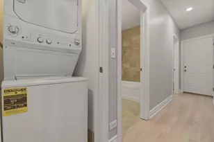 1254 W Diversey Pkwy, Chicago, IL 60614 - Photo 20