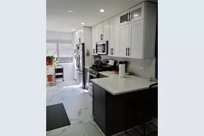 274 Buckingham Court #D1, Schaumburg, IL 60193 - Photo 8