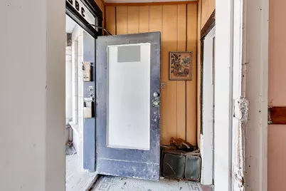 3829 W Gladys Avenue, Chicago, IL 60624 - Photo 4