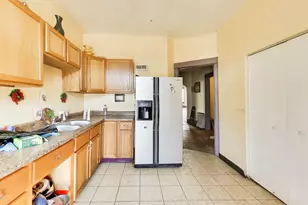 3829 W Gladys Ave, Chicago, IL 60624 - Photo 12