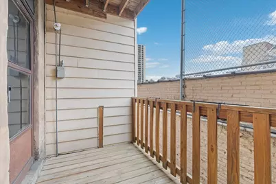 609 W Melrose Street #2, Chicago, IL 60657 - Photo 16