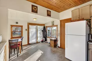 825 Harlem Rd, Machesney Park, IL 61115 - Photo 14