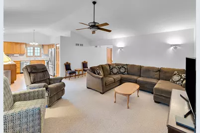 623 Hampshire Drive, Hampshire, IL 60140 - Photo 14